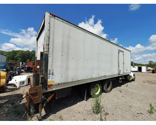 PETERBILT 330 Complete Vehicle