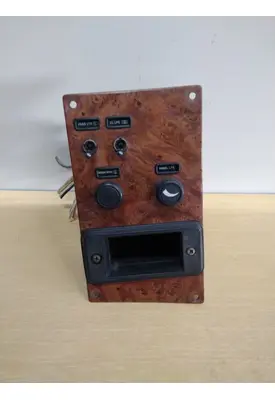 PETERBILT 330 DASH PANEL