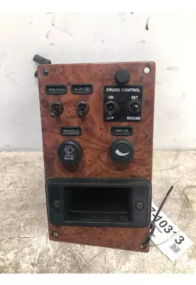 PETERBILT 330 Dash / Console Switch