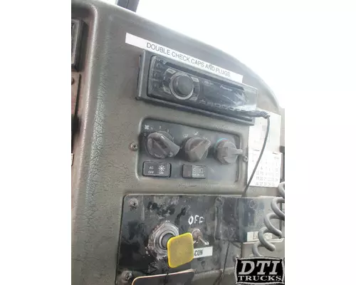 PETERBILT 330 Dash Assembly