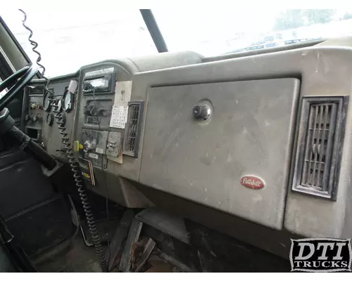 PETERBILT 330 Dash Assembly