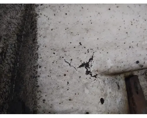 PETERBILT 330 FENDER EXTENSION