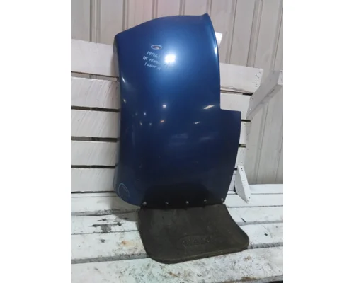 PETERBILT 330 FENDER EXTENSION