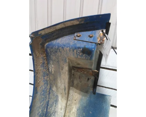 PETERBILT 330 FENDER EXTENSION