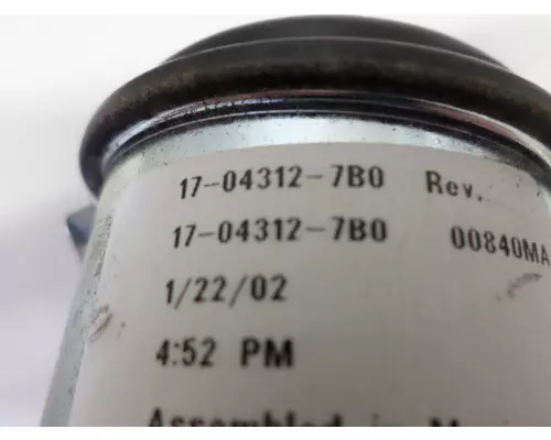 PETERBILT 330 GAUGE OIL PRESSURE