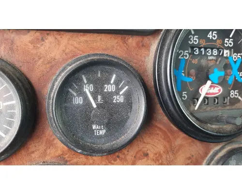 PETERBILT 330 GAUGE TEMPERATURE