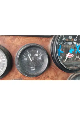 PETERBILT 330 GAUGE TEMPERATURE