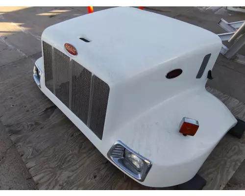 PETERBILT 330 HOOD