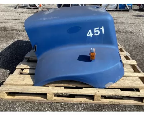 PETERBILT 330 Hood