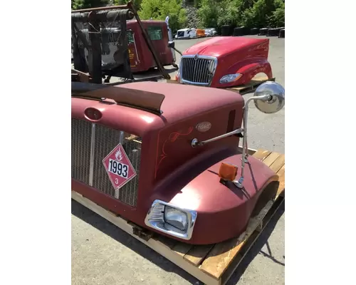 PETERBILT 330 Hood