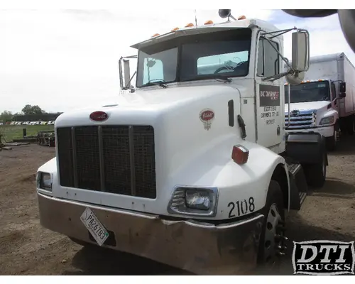 PETERBILT 330 Hood