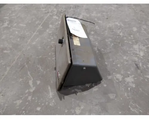 PETERBILT 330 INTERIOR PARTS, MISC.