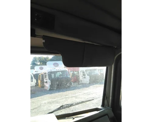 PETERBILT 330 INTERIOR SUN VISOR