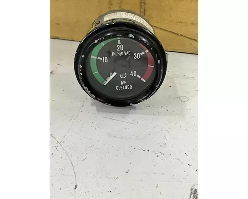 PETERBILT 330 Instrument Cluster