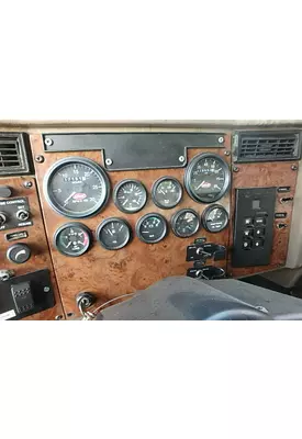 PETERBILT 330 Instrument Cluster