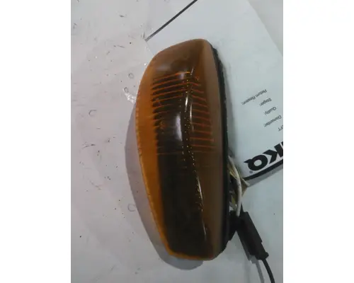 PETERBILT 330 LAMP, CLEARANCE