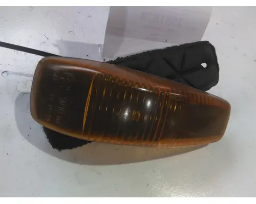 PETERBILT 330 LAMP, CLEARANCE