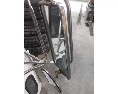 PETERBILT 330 MIRROR ASSEMBLY CABDOOR