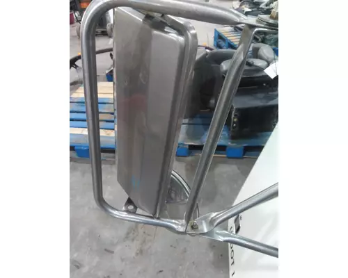 PETERBILT 330 MIRROR ASSEMBLY CABDOOR