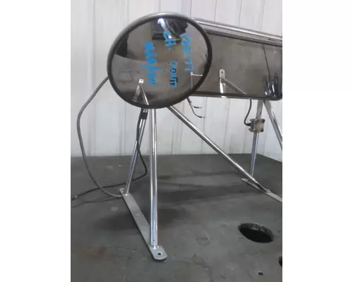 PETERBILT 330 MIRROR ASSEMBLY CABDOOR