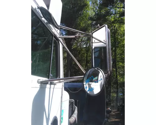 PETERBILT 330 MIRROR ASSEMBLY CABDOOR