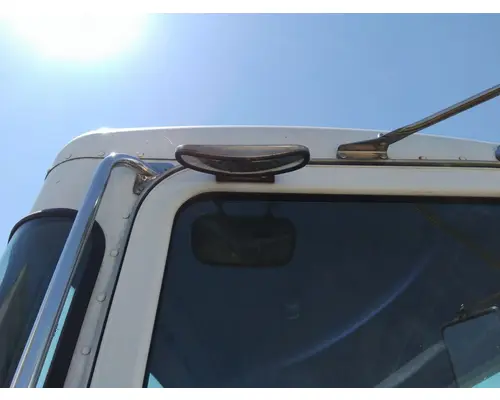 PETERBILT 330 MIRROR LOOK DOWN