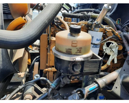 PETERBILT 330 POWER STEERING RESERVOIR