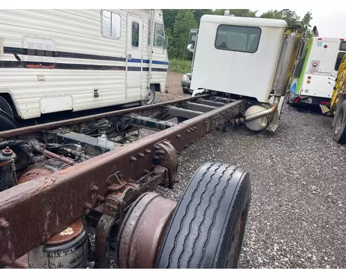 PETERBILT 330 Parts Vehicles