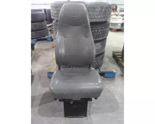 PETERBILT 330 SEAT, FRONT