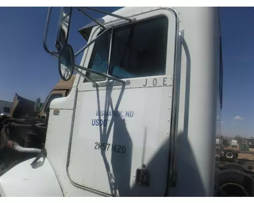 PETERBILT 330 Side View Mirror