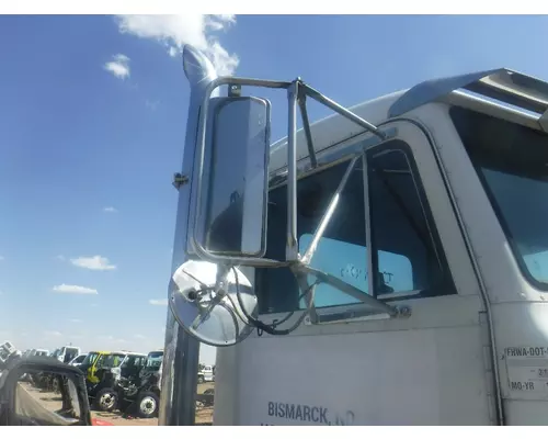 PETERBILT 330 Side View Mirror