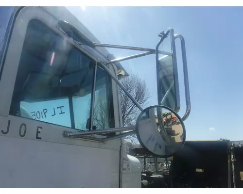 PETERBILT 330 Side View Mirror