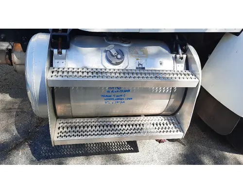 PETERBILT 335 2005-2020 FUEL TANK