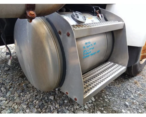 PETERBILT 335 2005-2020 FUEL TANK