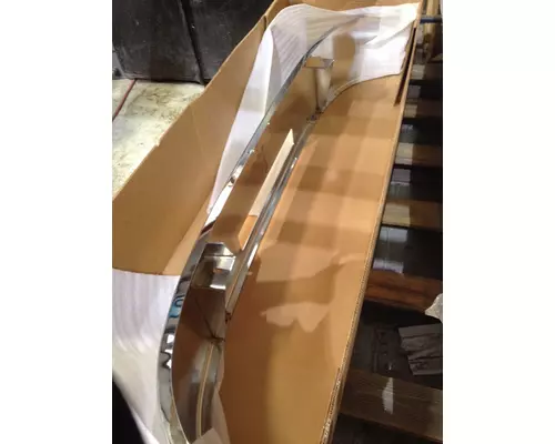 PETERBILT 335 2006-2010 BUMPER ASSEMBLY, FRONT