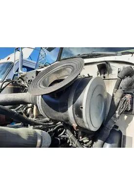PETERBILT 335 AIR CLEANER