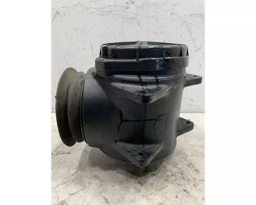 PETERBILT 335 Air Cleaner