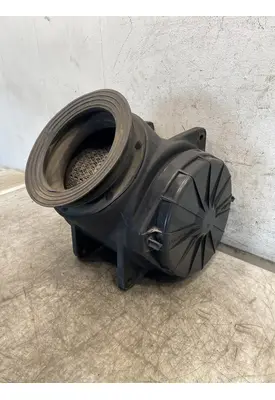 PETERBILT 335 Air Cleaner