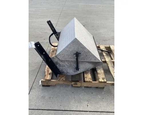 PETERBILT 335 Battery Box