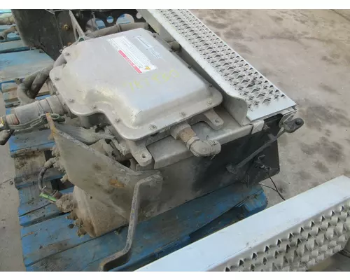 PETERBILT 335 Battery Box