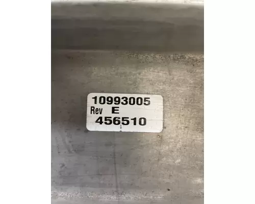 PETERBILT 335 Body Parts, Misc.