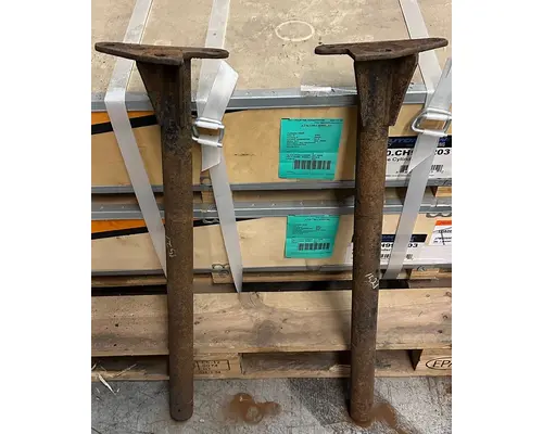 PETERBILT 335 Brackets, Misc.