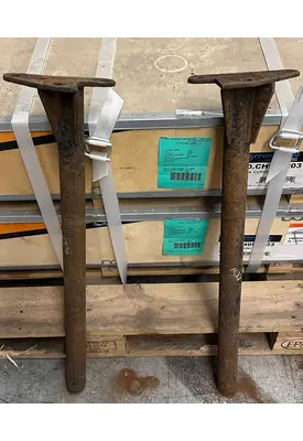 PETERBILT 335 Brackets, Misc.