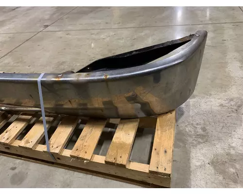 PETERBILT 335 Bumper Assembly, Front