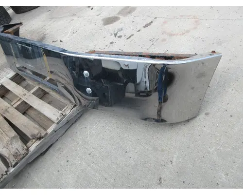 PETERBILT 335 Bumper Assembly, Front