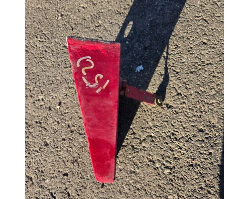 PETERBILT 335 Bumper Bracket, Front