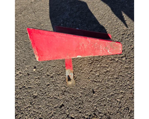 PETERBILT 335 Bumper Bracket, Front
