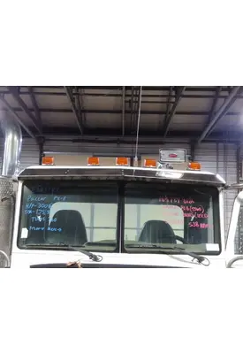 PETERBILT 335 CAB CLIP