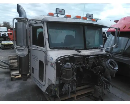PETERBILT 335 CAB