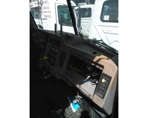 PETERBILT 335 CAB